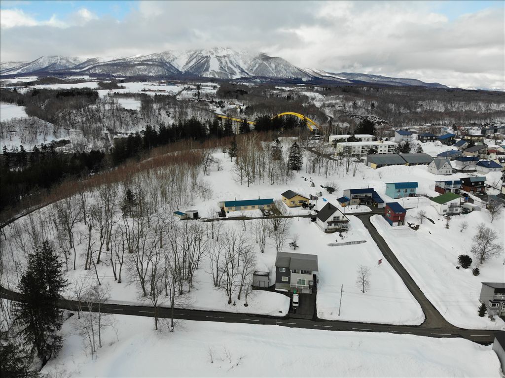 Land for Sale in Niseko, Hokkaido - 504 sqm - Thumbnail 3