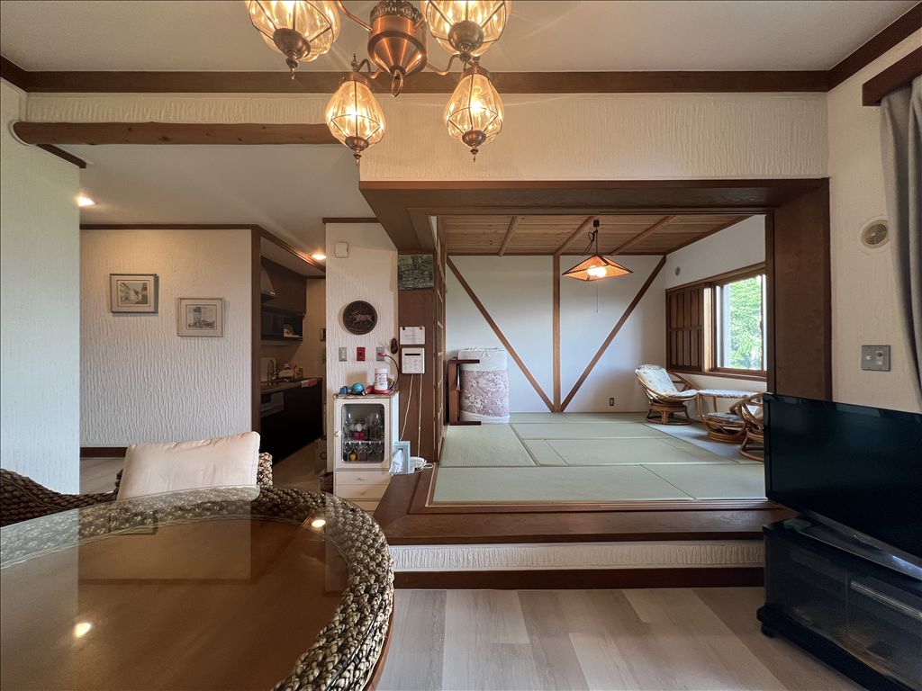 Tokyu Resort Tateshina 8F 2LDK Condo with Mountain Views - Thumbnail 2