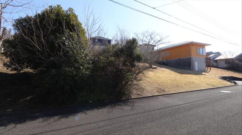 512 sqm Land Plot in Tokyu Resort Town Katsuura, Chiba - Thumbnail 2