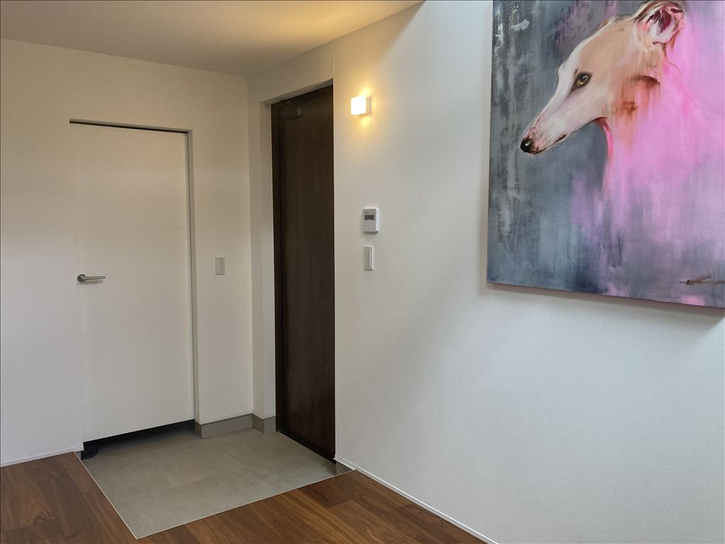 2023 Modern 3LDK Villa with Onsen Potential in Hakone - Thumbnail 4