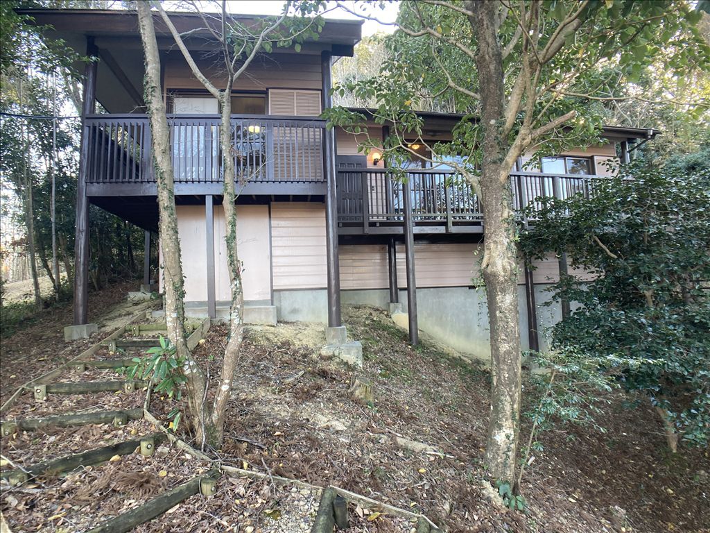 Mountain Chalet Villa in Tokyu Resort Town Hamanako, Shizuoka - Thumbnail 2