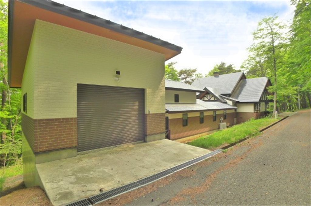 Nasu Highland 4LDK Villa with Lounge & Onsen Potential | Tochigi - Thumbnail 3