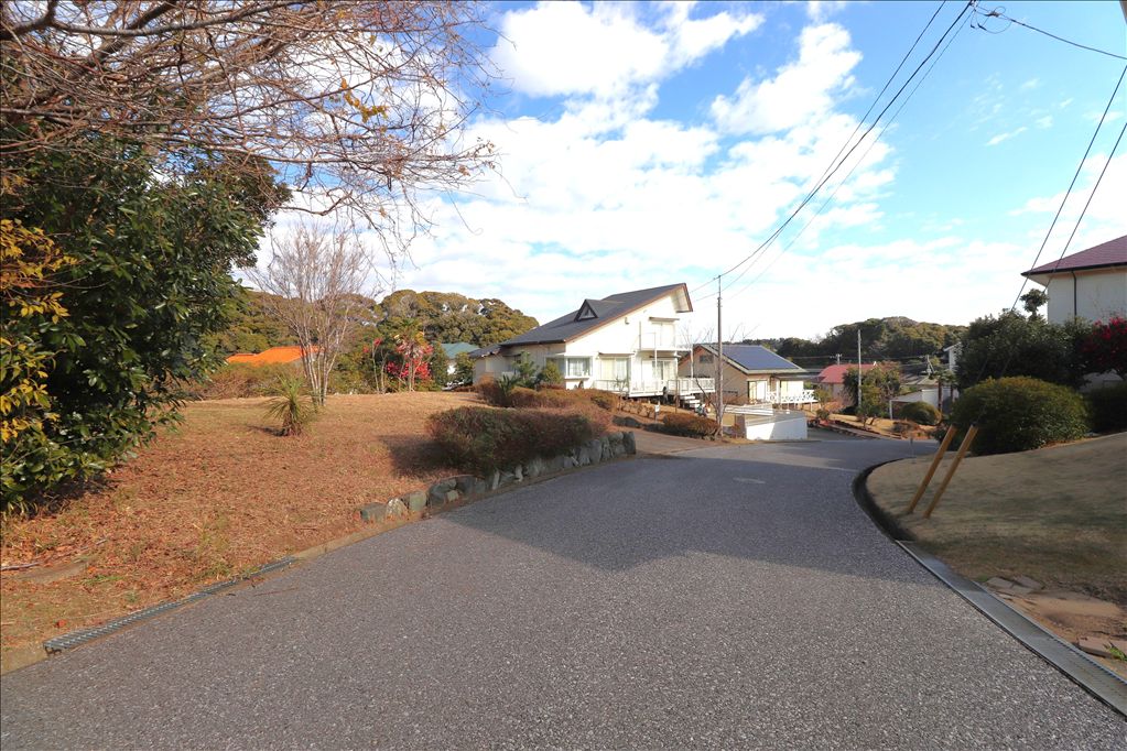 Land for Sale in Tokyu Resort Town Katsuura East Hill, Chiba - Thumbnail 3