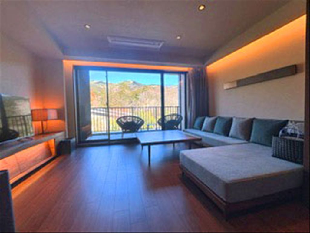 Bristia Hakone Sengokuhara Hotel Condominium for Sale - Thumbnail 4