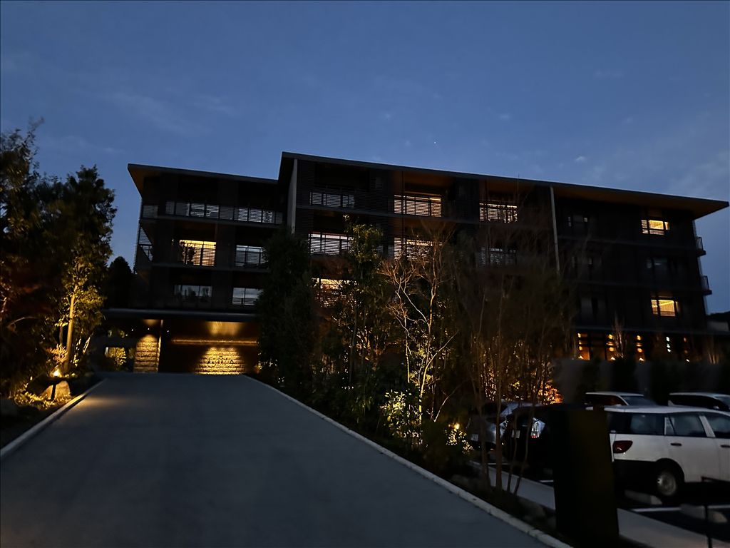 Bristia Hakone Sengokuhara Hotel Condominium for Sale - Thumbnail 2