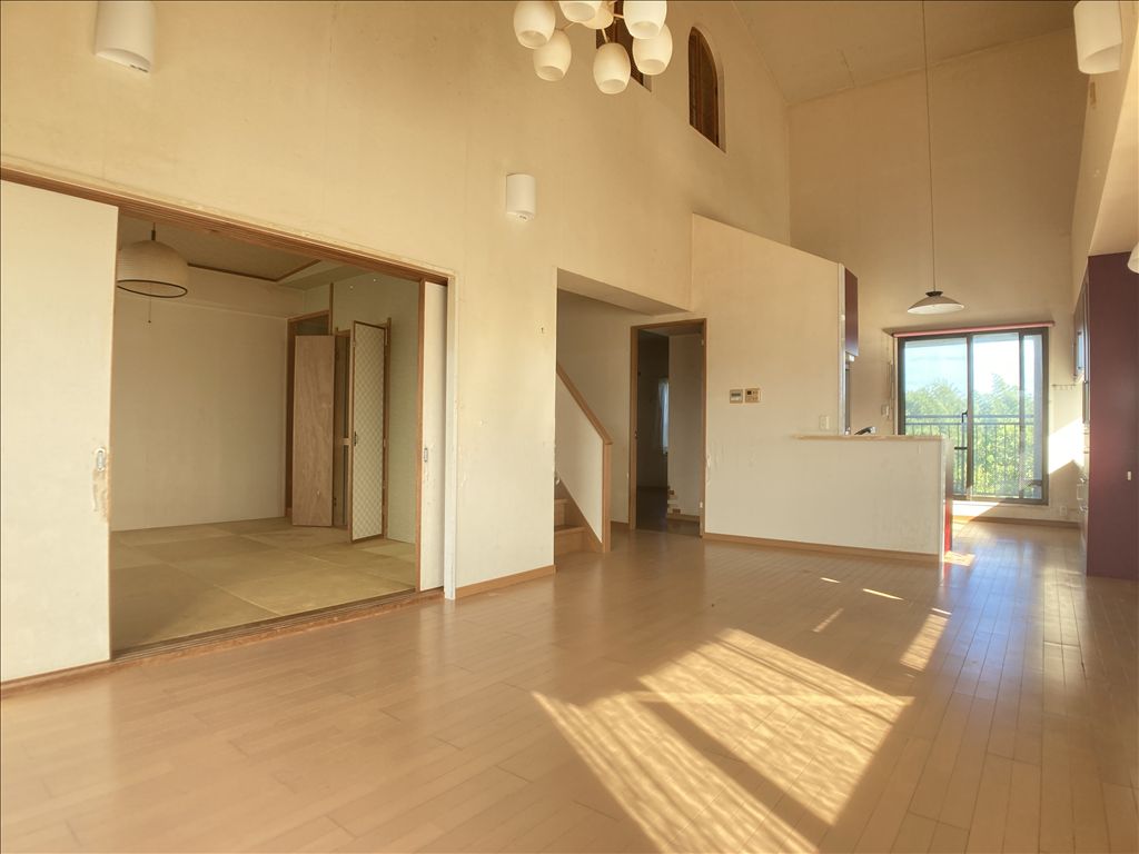 Top Floor 3LDK with Lake View in Tokyu Resort Town Hamanako - Thumbnail 4