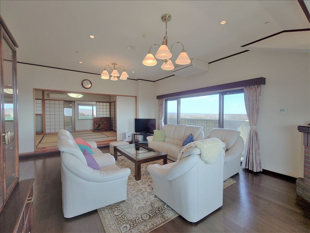 5LDK Top-Floor Resort Condo with Nasu Highland Views - Thumbnail 3