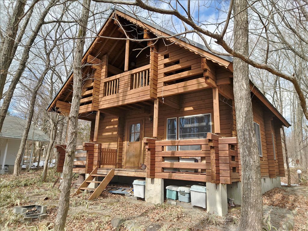 Angel Forest Nasu Log House 1LDK Villa for Sale in Tochigi - Thumbnail 4