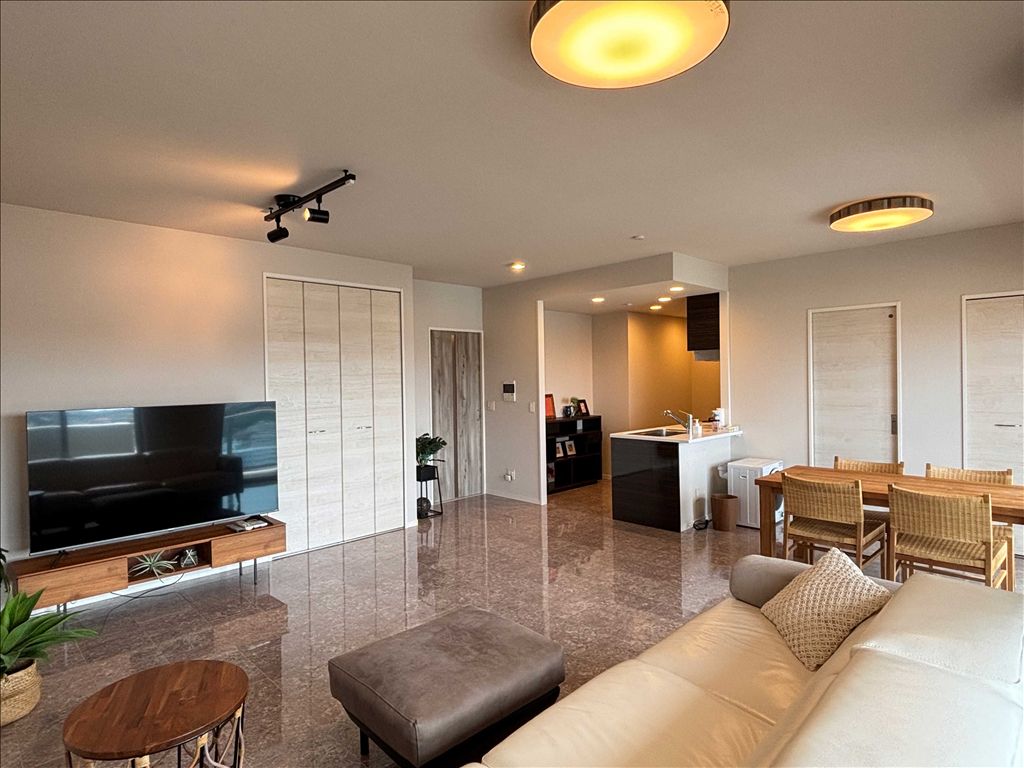 Presence Lodge Nishizaki Reve Tower 2LDK Apartment in Itoman - Thumbnail 4