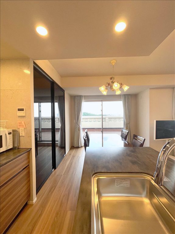 Premist Shuri Kinjo-cho 1LDK Apartment with Roof Balcony in Naha - Thumbnail 4