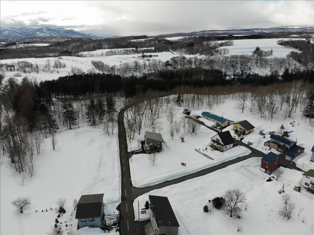 659m2 Building Plot for Sale Near JR Niseko Station, Hokkaido - Thumbnail 2