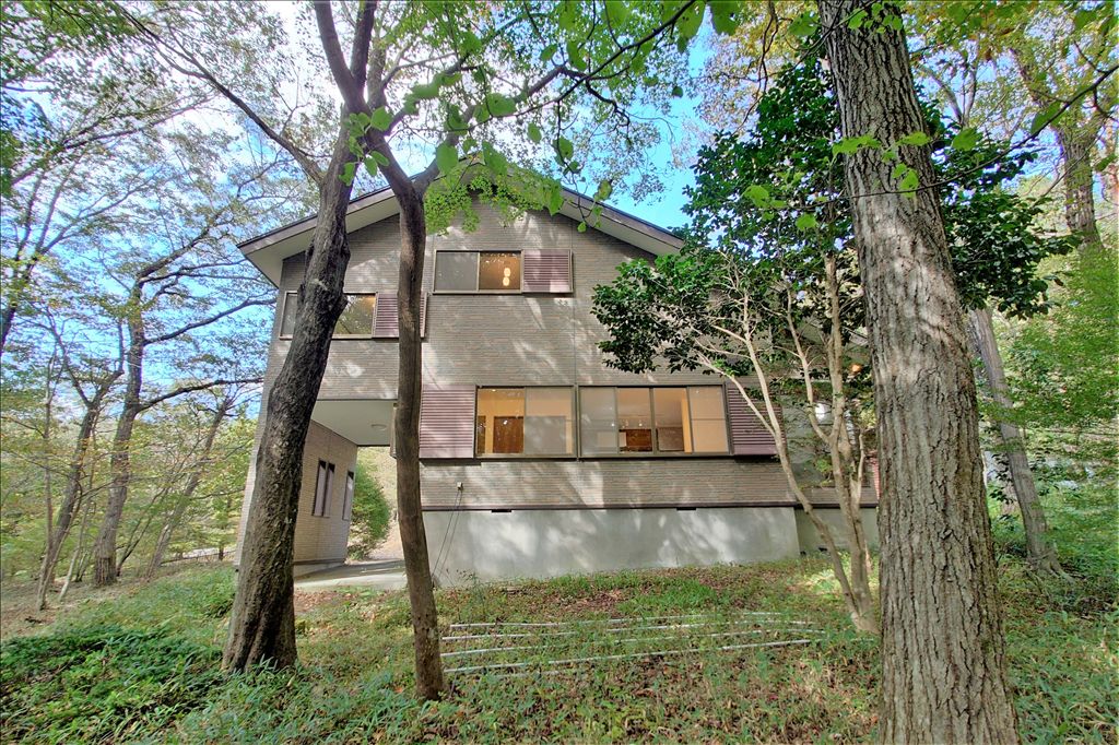 Nasu Highlands 2LDK Villa with Hot Spring Potential for 9.8M Yen - Thumbnail 2