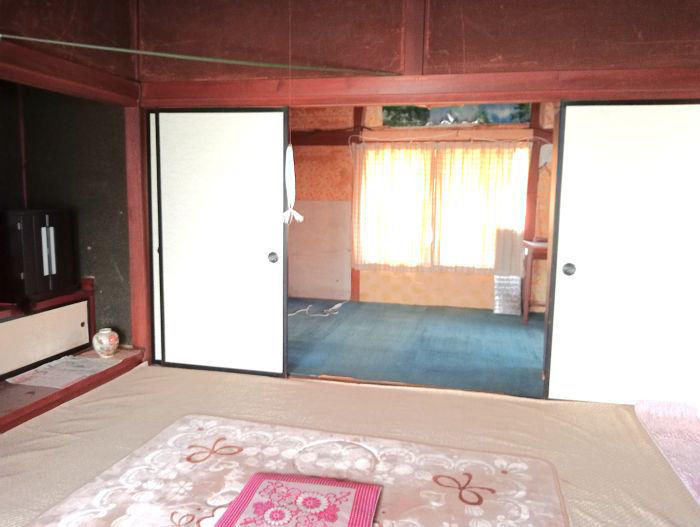 Compact 1954 Home with Garden in Tatsuno, Nagano - Thumbnail 2