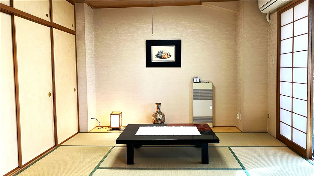 Lions Garden Karuizawa A 3LDK Pet-Friendly Resort Condo - Thumbnail 3