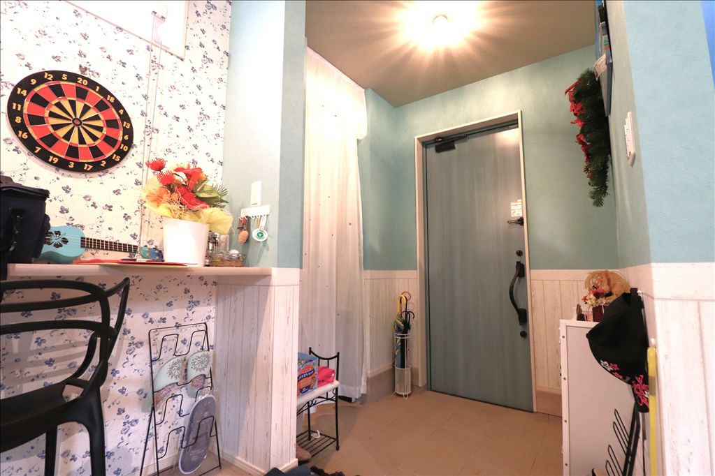 2LDK House for Sale in Katsuura, Chiba - 92.01 sqm - Thumbnail 2