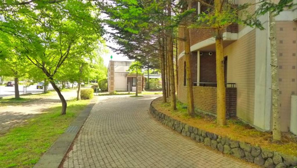 Paseo Karuizawa A Building 2LDK Top-Floor Corner Apartment for Sale - Thumbnail 4
