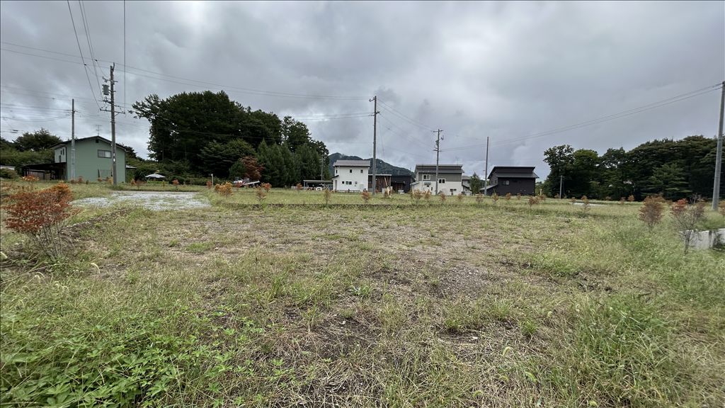 Vacant Land for Villa in Karuizawa's Mikoida Izuna Subdivision - Thumbnail 2
