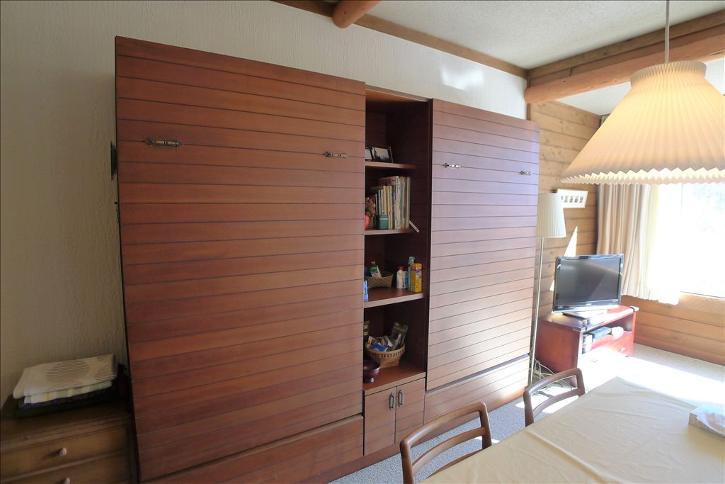 1LDK Apartment with Yatsugatake Views in Tokyu Resort Town Tateshina - Thumbnail 4