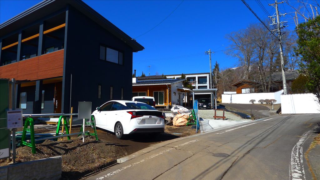 New 2LDK Vacation House in Karuizawa, Nagano - March 2026 Completion - Thumbnail 2