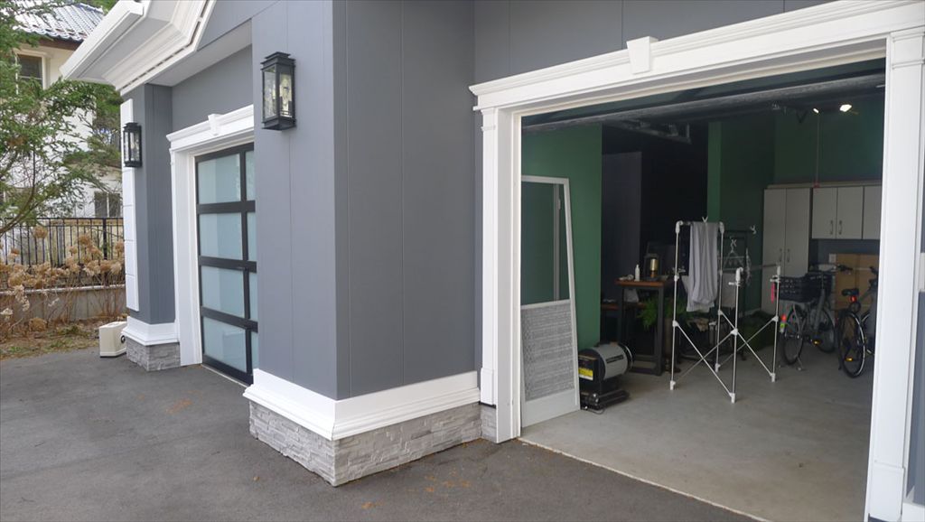 Luxury Karuizawa Villa with Sauna & Golf Simulator - Thumbnail 3