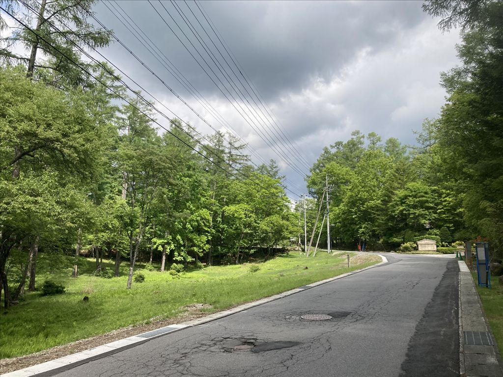 Large 14,344 sqm Resort Land Plot in Tateshina Highlands, Nagano - Thumbnail 3