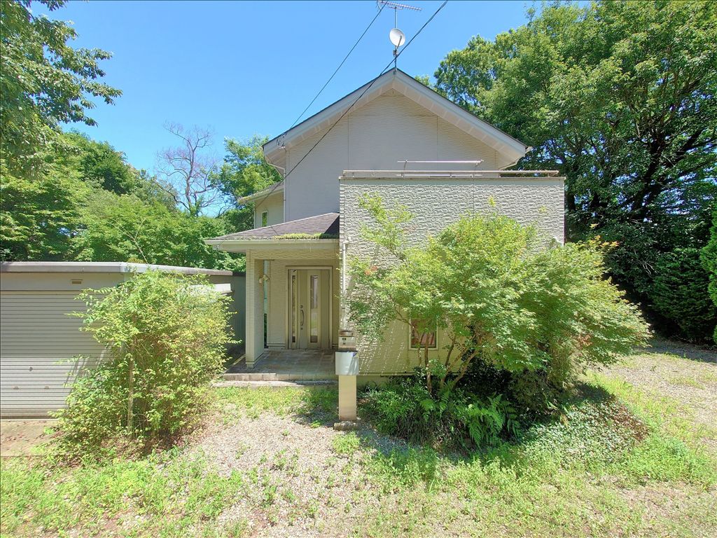 4LDK Villa with Guest House in Nasu Highlands, Tochigi - Thumbnail 3