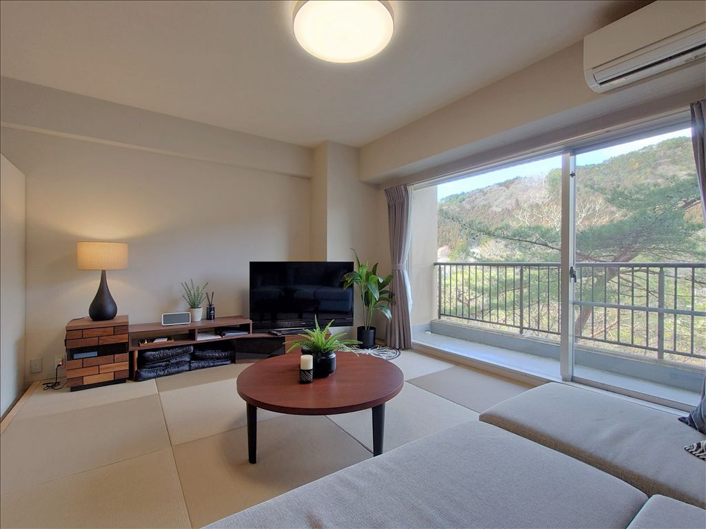 Spax Kinugawa I 1LDK Condo with 2021 Renovation & Resort Access - Thumbnail 3