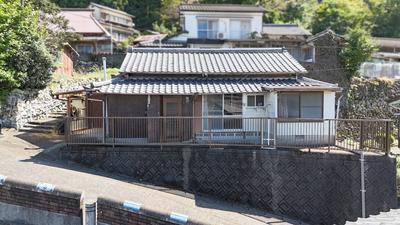 Hasami Town | Compact single-story house in Nakaogo | Real estate information for Hasami Town, Kawatana Town, Higashisonogi Town, Arita Town, and Sasebo City | Oheso Journal — Image 1, Hasami, Nagasaki