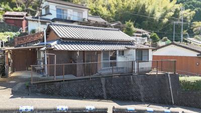 Hasami Town | Compact single-story house in Nakaogo | Real estate information for Hasami Town, Kawatana Town, Higashisonogi Town, Arita Town, and Sasebo City | Oheso Journal — Image 4, Hasami, Nagasaki