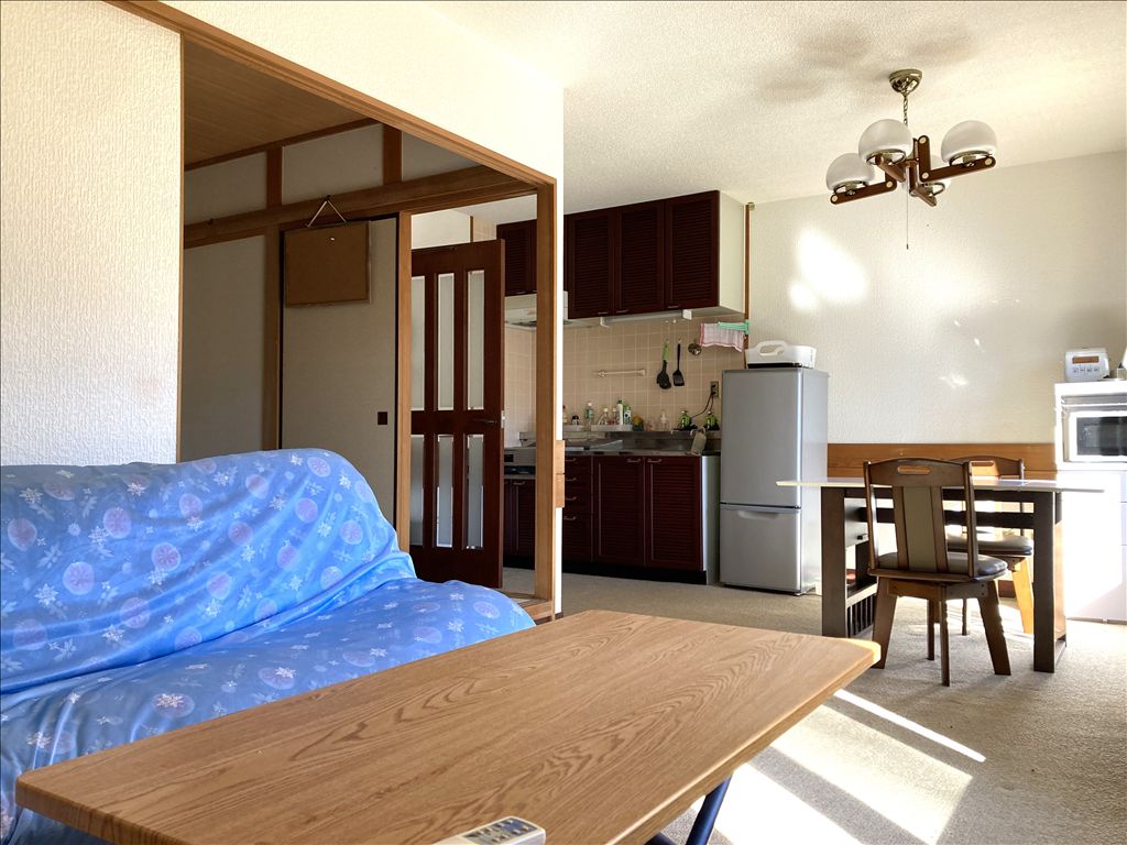 Tokyu Resort Town Tateshina 8O Building 1LDK Condo in Nagano - Thumbnail 3