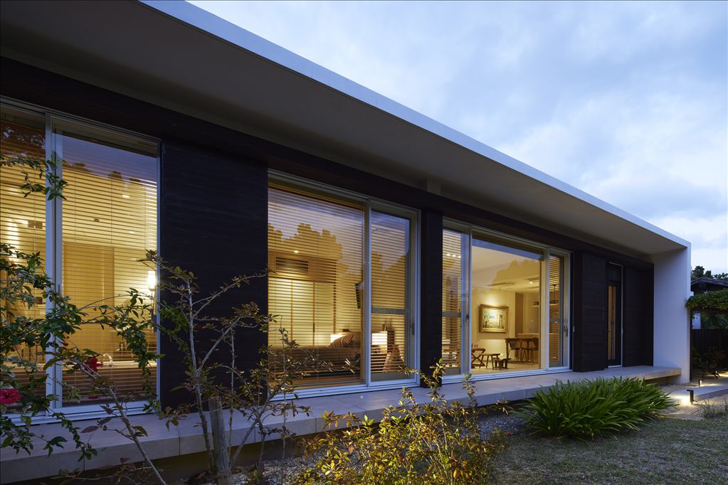 Modern 2LDK Villa Near Shiroho Beach, Ishigaki Island - Thumbnail 4