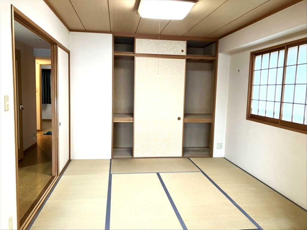 Zephyr Atami Sea Hills 2LDK Condo near Atami Station - Thumbnail 3