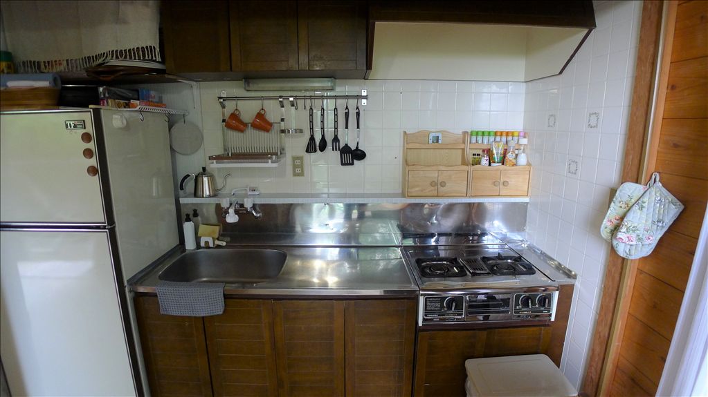 3LDK Detached Villa with Yatsugatake Views in Tateshina - Thumbnail 4