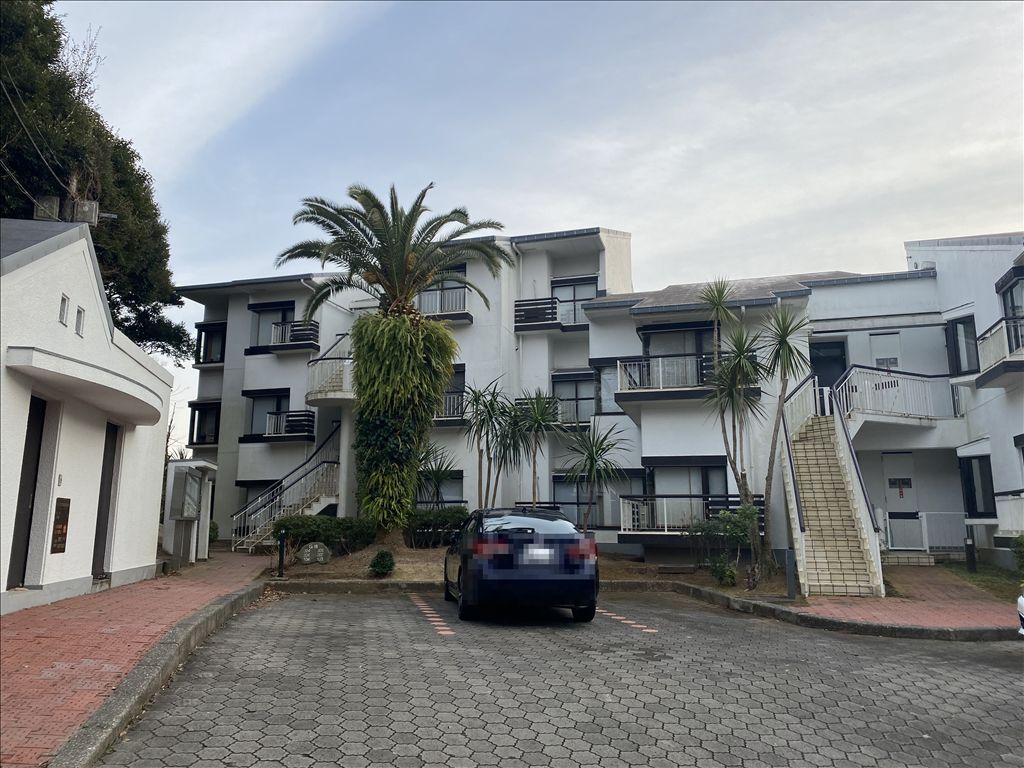 Tokyu Resort Town Katsura G Building 2LDK Pacific View Condo - Image 1