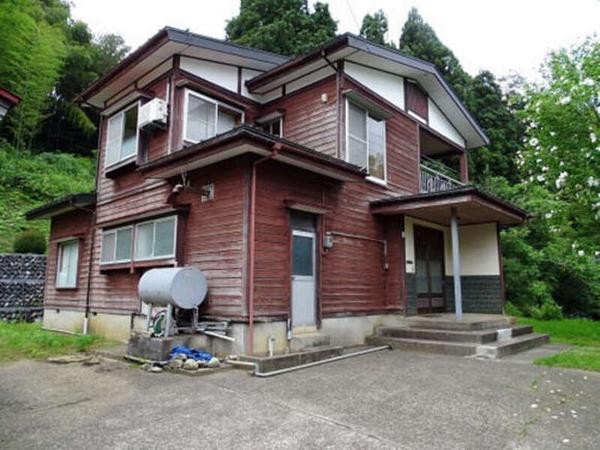 4LDK Modern House for Sale in Joetsu, Niigata - Thumbnail 2