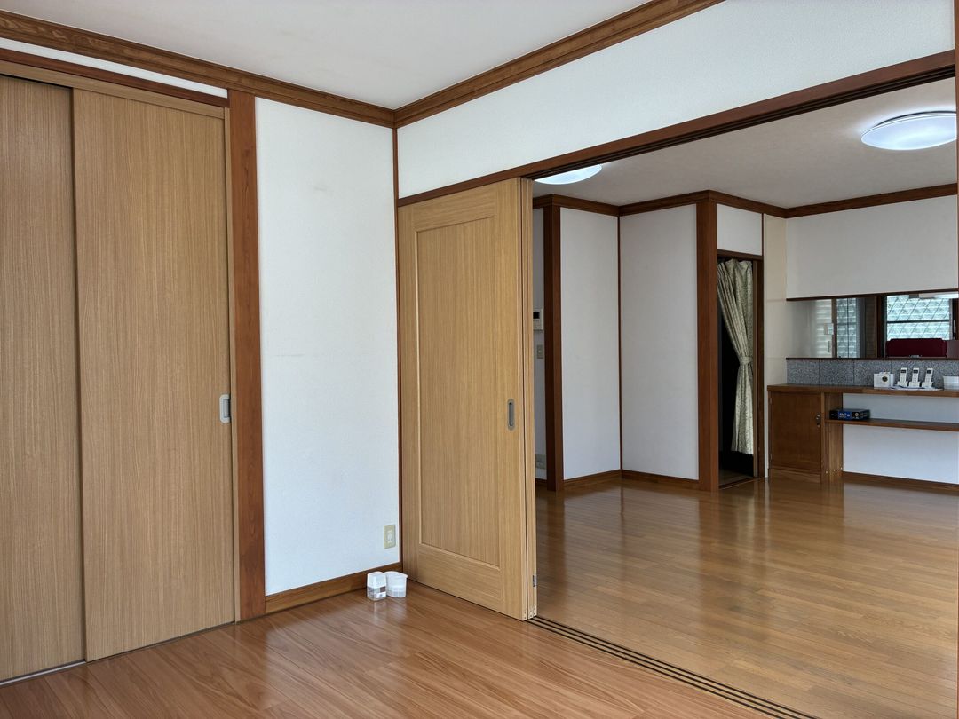 4LDK House for Rent in Uwamachi, Yokosuka - Thumbnail 4