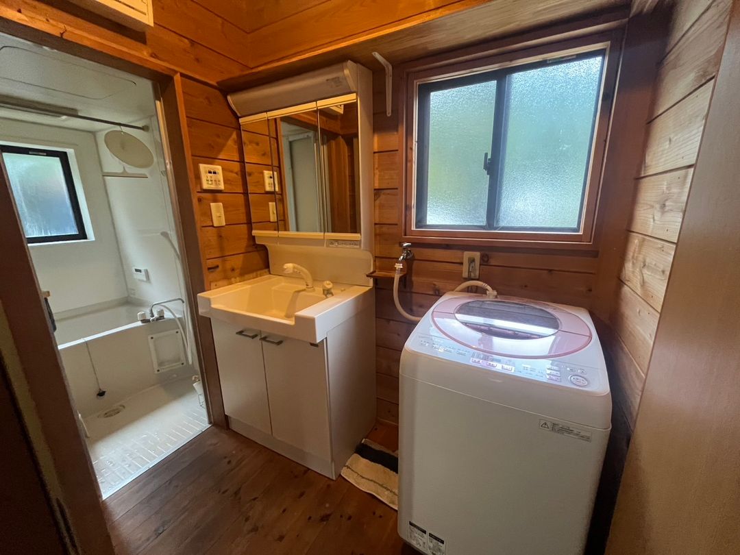 Mountain House for Sale in Doshi Village, Yamanashi - Thumbnail 4
