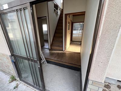 Find a place to live | Wakayama Housing Portal Site | Wakayama LIFE | Wakayama Migration Portal Site — Front_door, Tanabe, Wakayama