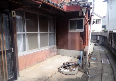 Find a place to live | Wakayama Housing Portal Site | Wakayama LIFE | Wakayama Migration Portal Site — Front_door, Innan, Wakayama