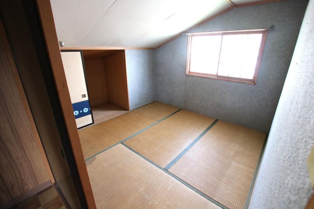 5SLDK House for Sale in Minami-ku, Sapporo, Hokkaido - Thumbnail 3