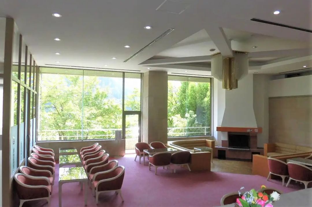 3LDK Resort Condo with Mountain Views in Minamiuonuma, Niigata - Thumbnail 4