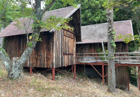 Mountain Lodge with Deck in Mitsue Village, Nara - Thumbnail 2
