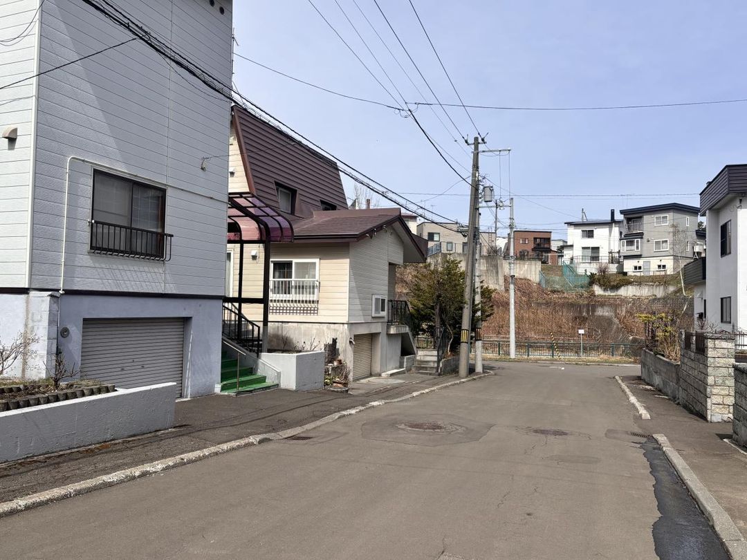 4LDK House for Sale in Minamizawa, Sapporo, Hokkaido - Thumbnail 4
