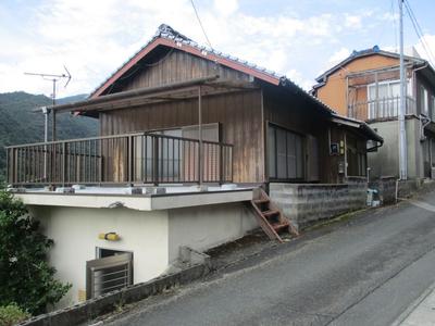 Mountain House in Yawatahama - 4K Layout, 123.08 sqm — Image 2, Yawatahama, Ehime