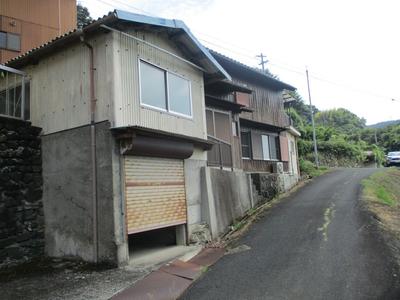 Mountain House in Yawatahama - 4K Layout, 123.08 sqm — Image 1, Yawatahama, Ehime