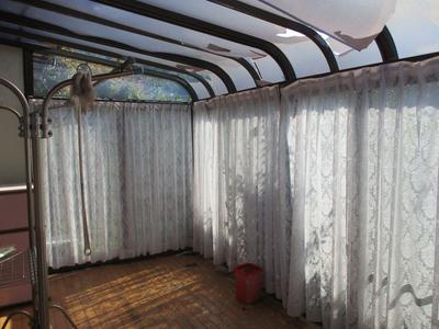 1975 Single-Story House in Yawatahama Residential Area — Image 4, Yawatahama, Ehime