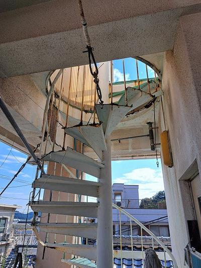 A house with a 1-minute walk to the sea and a spacious balcony overlooking the blue sea | Yawatahama City Immigration and Settlement Support Portal Site — Image 1, Yawatahama, Ehime