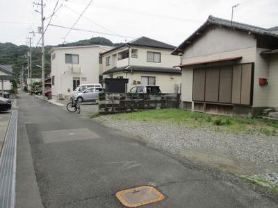 Single-story house in Yawatahama with parking — Image 2, Yawatahama, Ehime