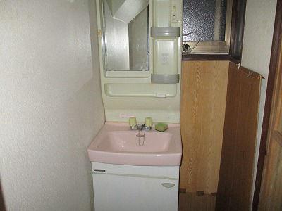 Located in a residential area 250m from Edooka Elementary School! There are two buildings on the premises! | Yawatahama City Immigration and Settlement Support Portal Site — Image 4, Yawatahama, Ehime