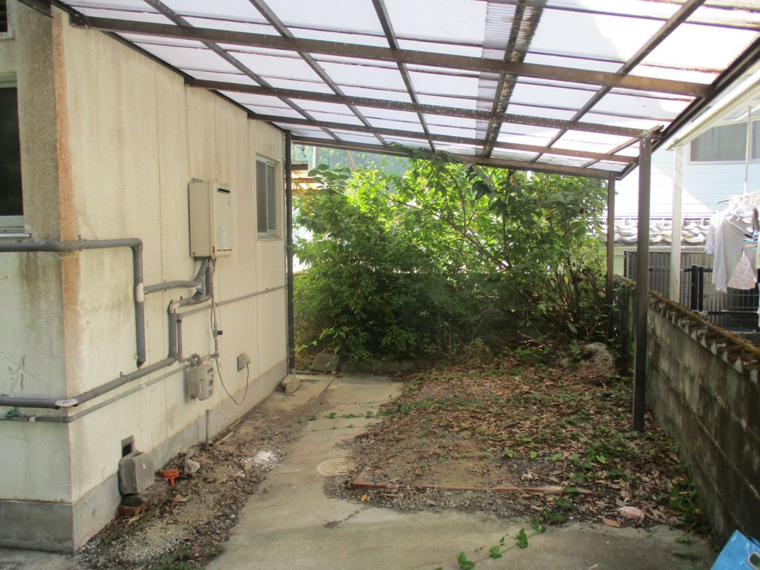 4DK Two-Story House in Yawatahama with Walking Distance Amenities - Thumbnail 4